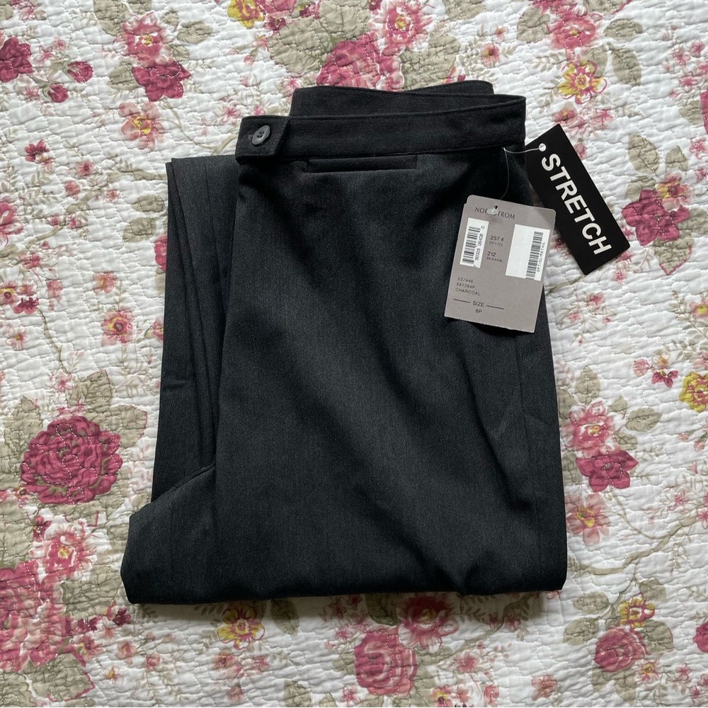 NWT Nordstrom’s Smooth Petites Charcoal Grey Trousers